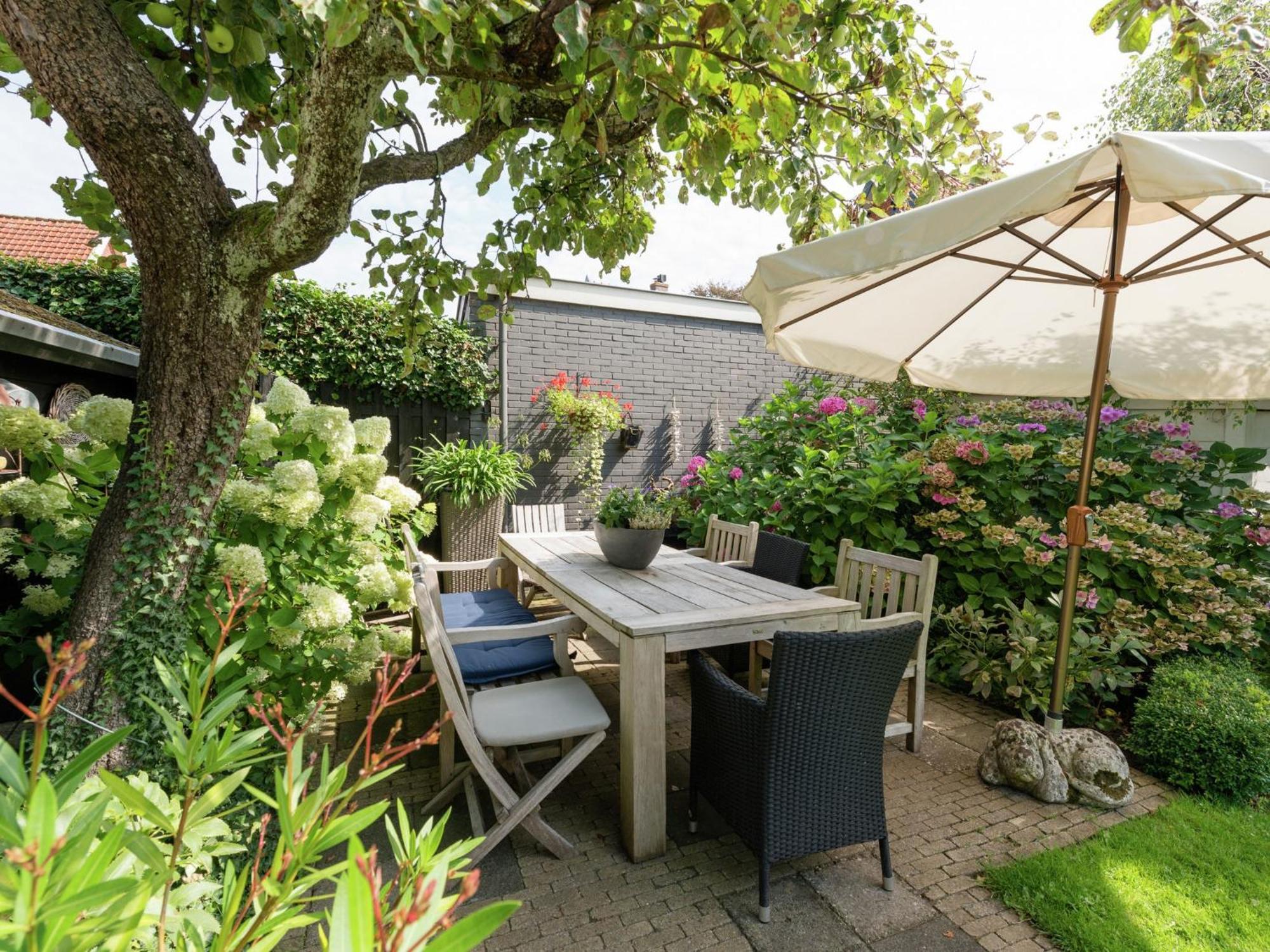 Alluring Apartment In Bergen With Terrace Garden And Bbq Kültér fotó